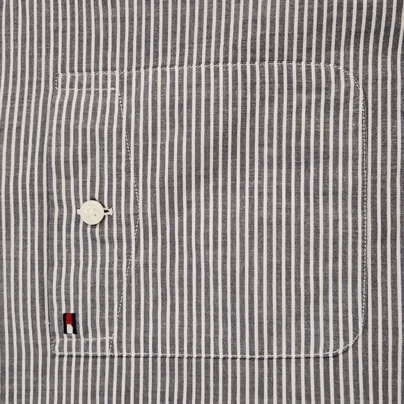 TOMMY Hilfiger Gray & White Stripes Button-Up Shirt - Picture 3 of 8